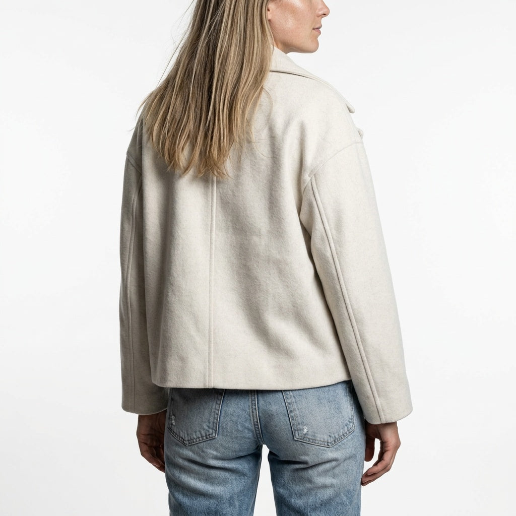 Korte jas dames peacoat beige achterkant